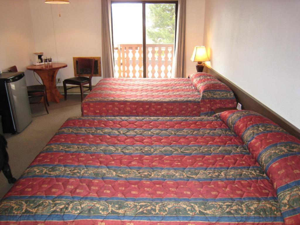 Alpen Motel Radium Hot Springs Cameră foto